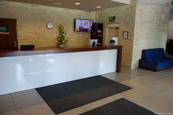 DeSilva Inn Katowice Airport (Schlesien)